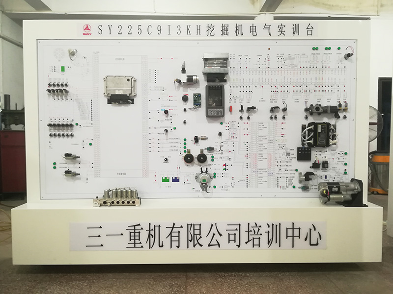 共創宇航全力保障湖南三一重機挖掘機電氣實訓設備供應